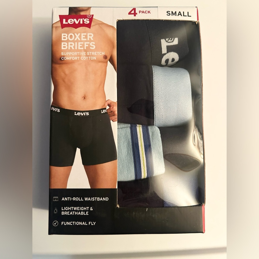 Levi's Men's Boxer Briefs Pack in Black, Light Blue & Navy